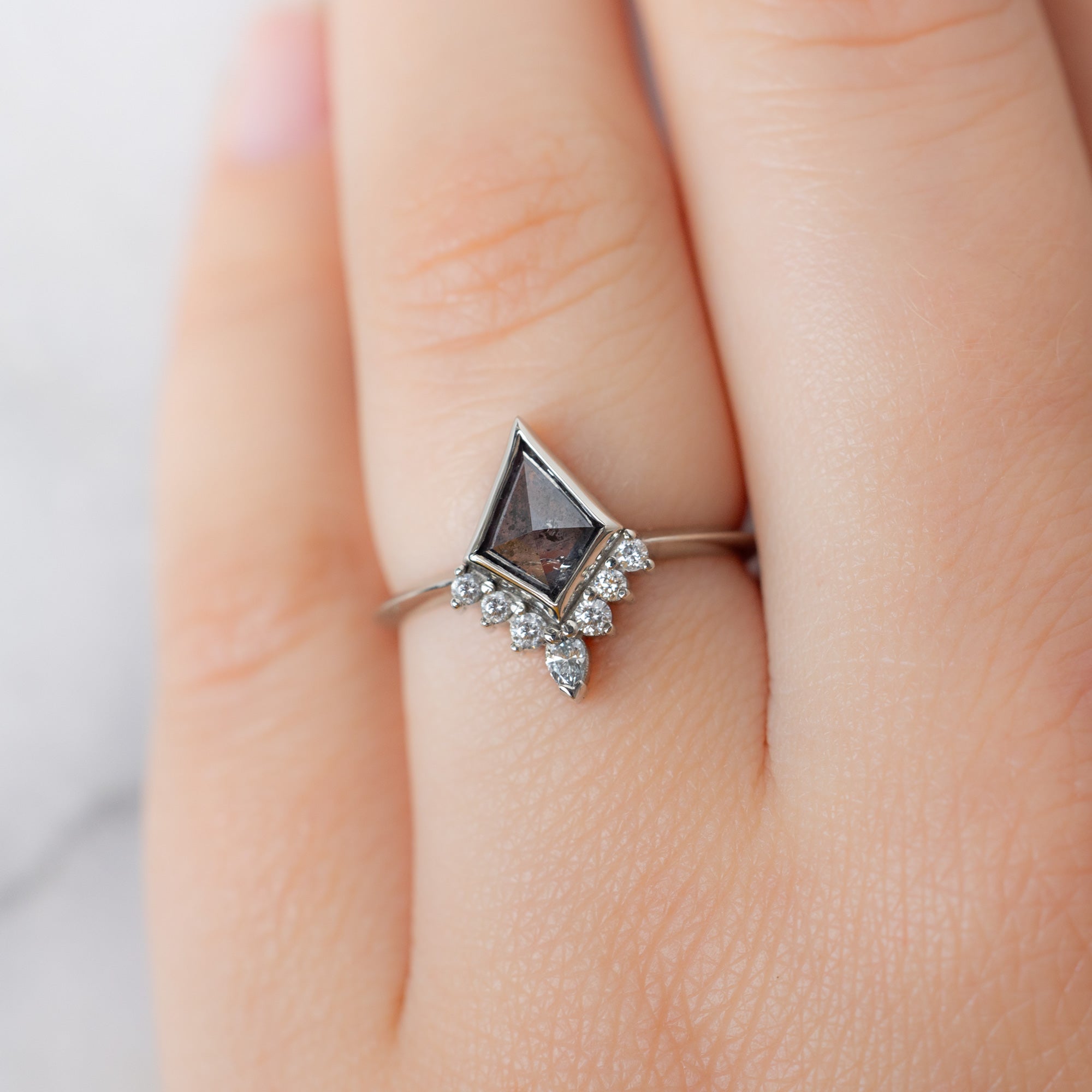 The Aster Ring with a 0.81ct Kite Salt and Pepper Diamond in 14K White Gold on Model