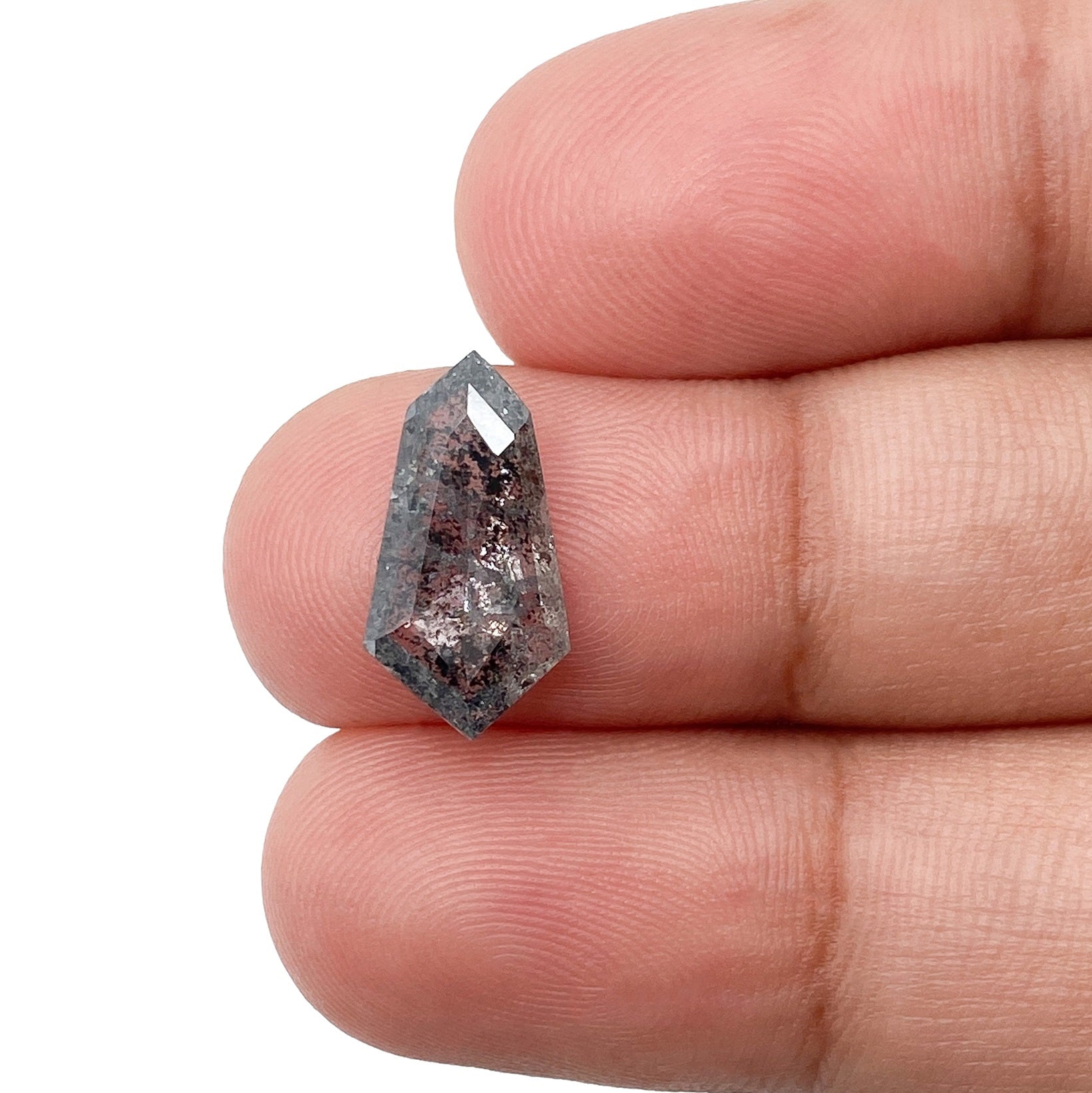 DIAMOND VAULT SALT & PEPPER DIAMOND 2.10ct | Salt & Pepper Kite Shape Rose Cut Diamond