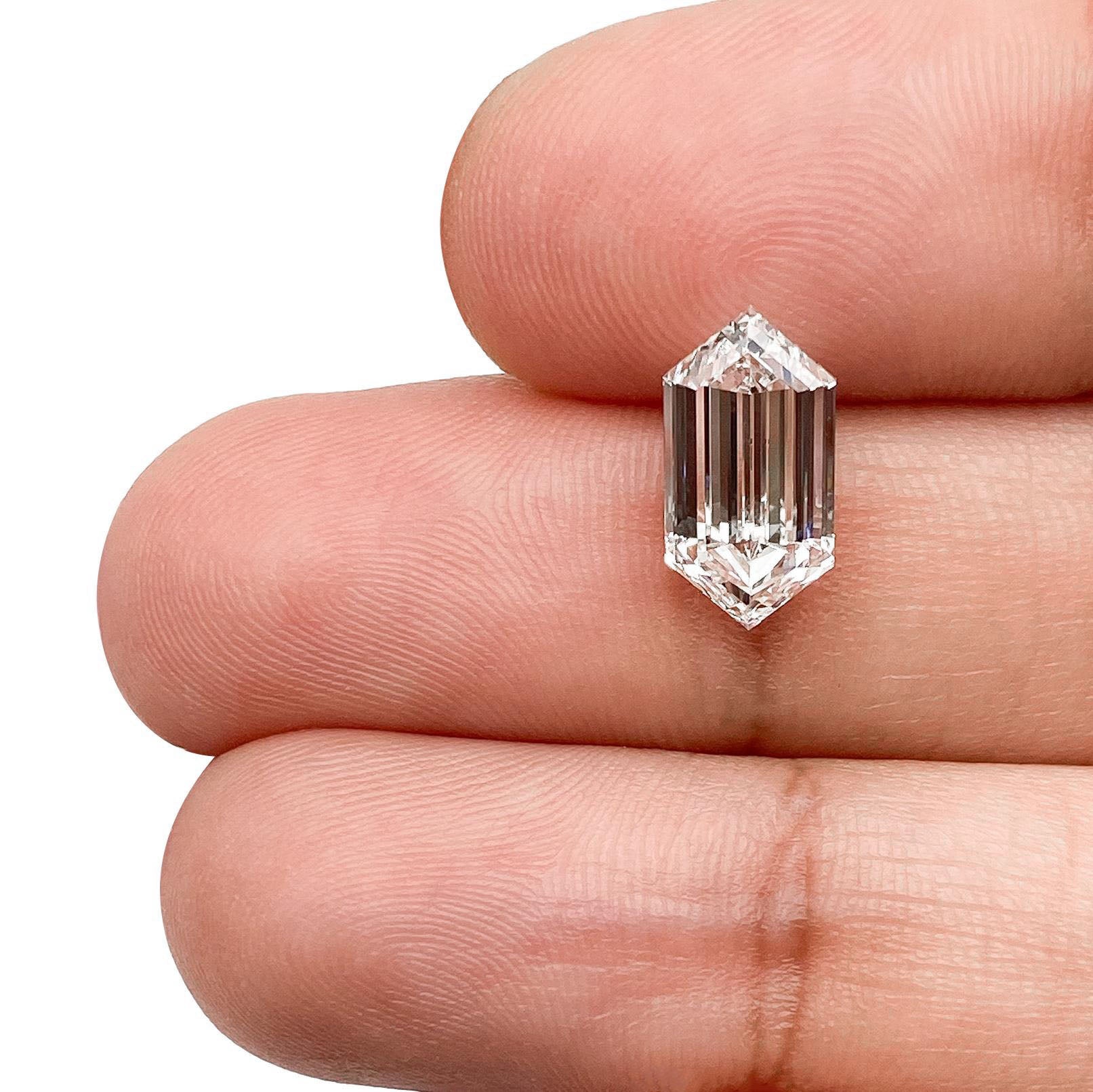 LITHOS Diamond Lab Diamond 2.52ct | E/VS1 Hexagon Shape Step Cut Lab Diamond (IGI)