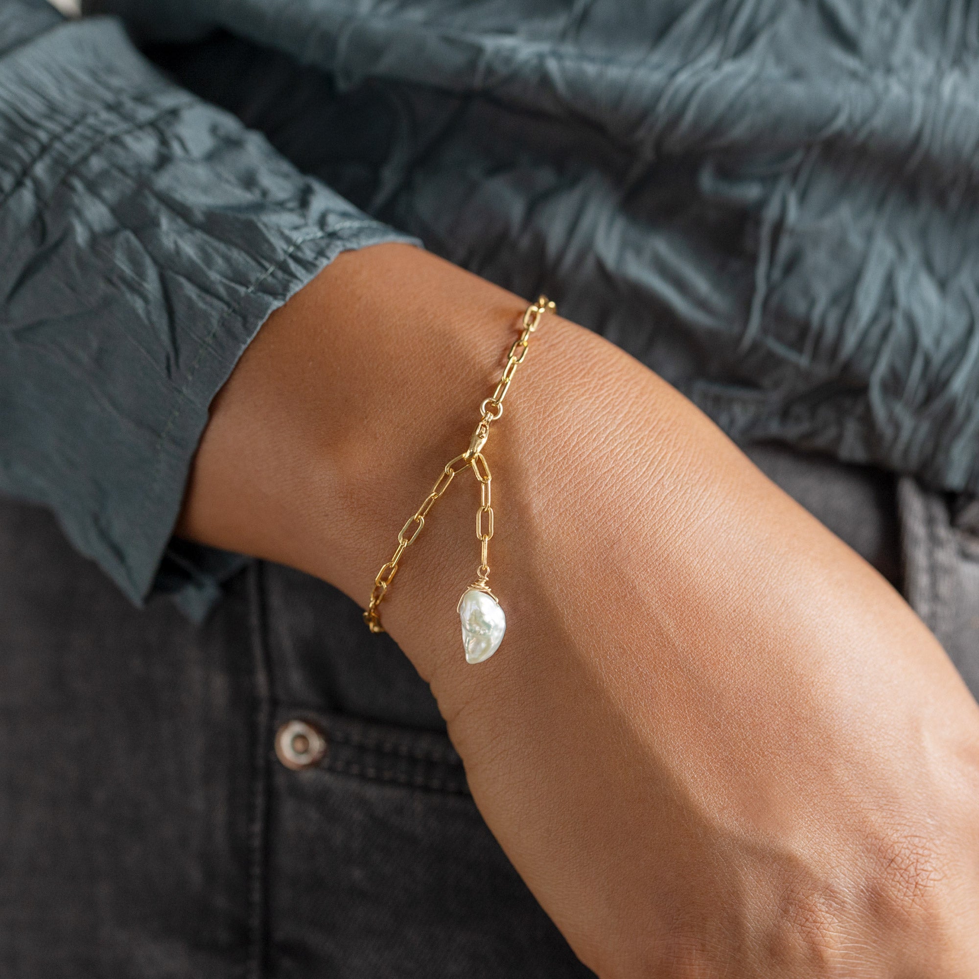 Alexis Russell Bracelets / Anklets The Keshi Pearl Bracelet | Yellow, Rose or Sterling Silver