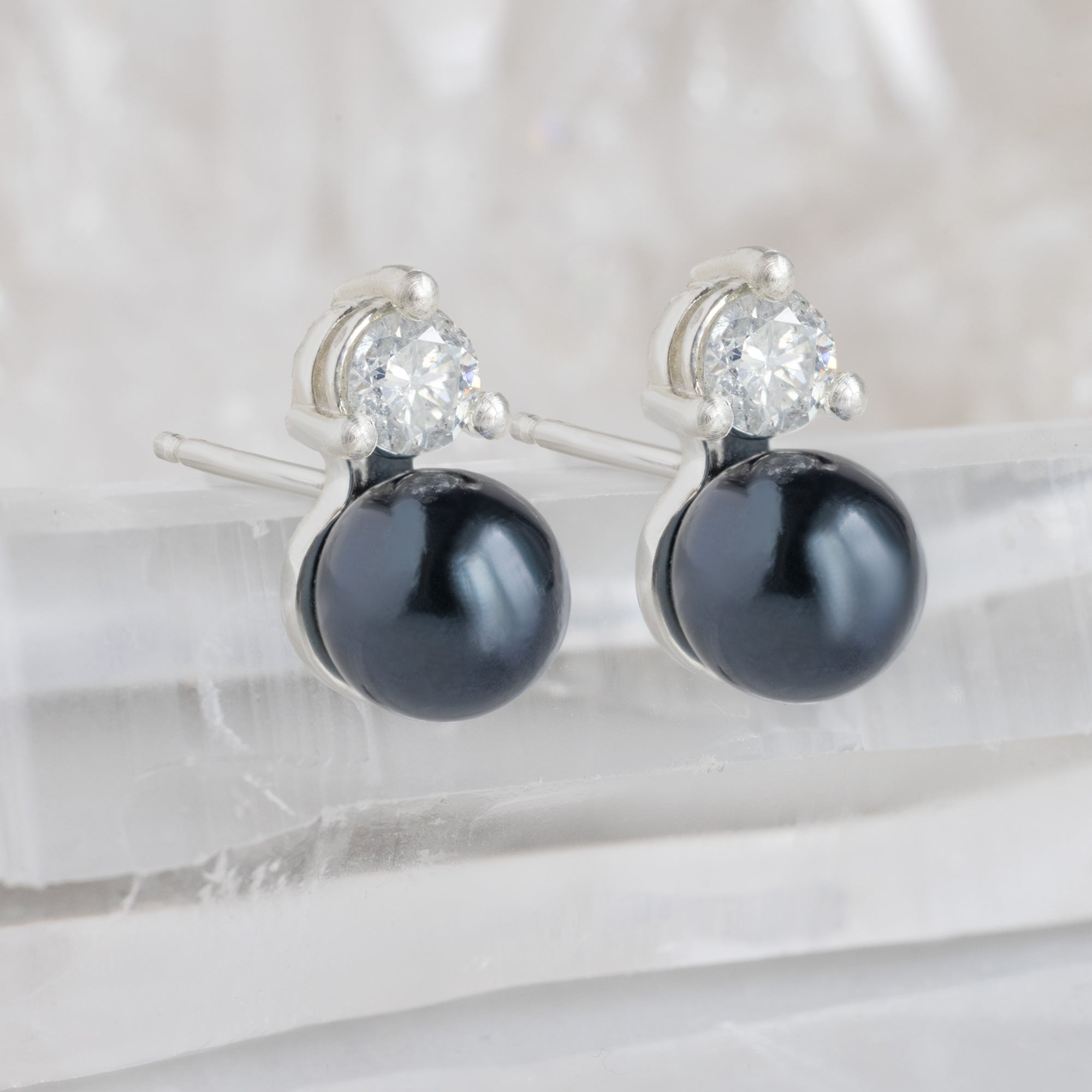 Alexis Russell  Earrings You + Me Black Pearl Earrings | Sterling Silver