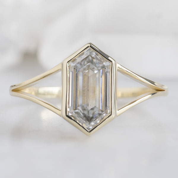 Alexis Russell  Engagement Rings The Magnolia Ring | 1.71ct Lab Grown Hexagon White Diamond in 14K Yellow Gold