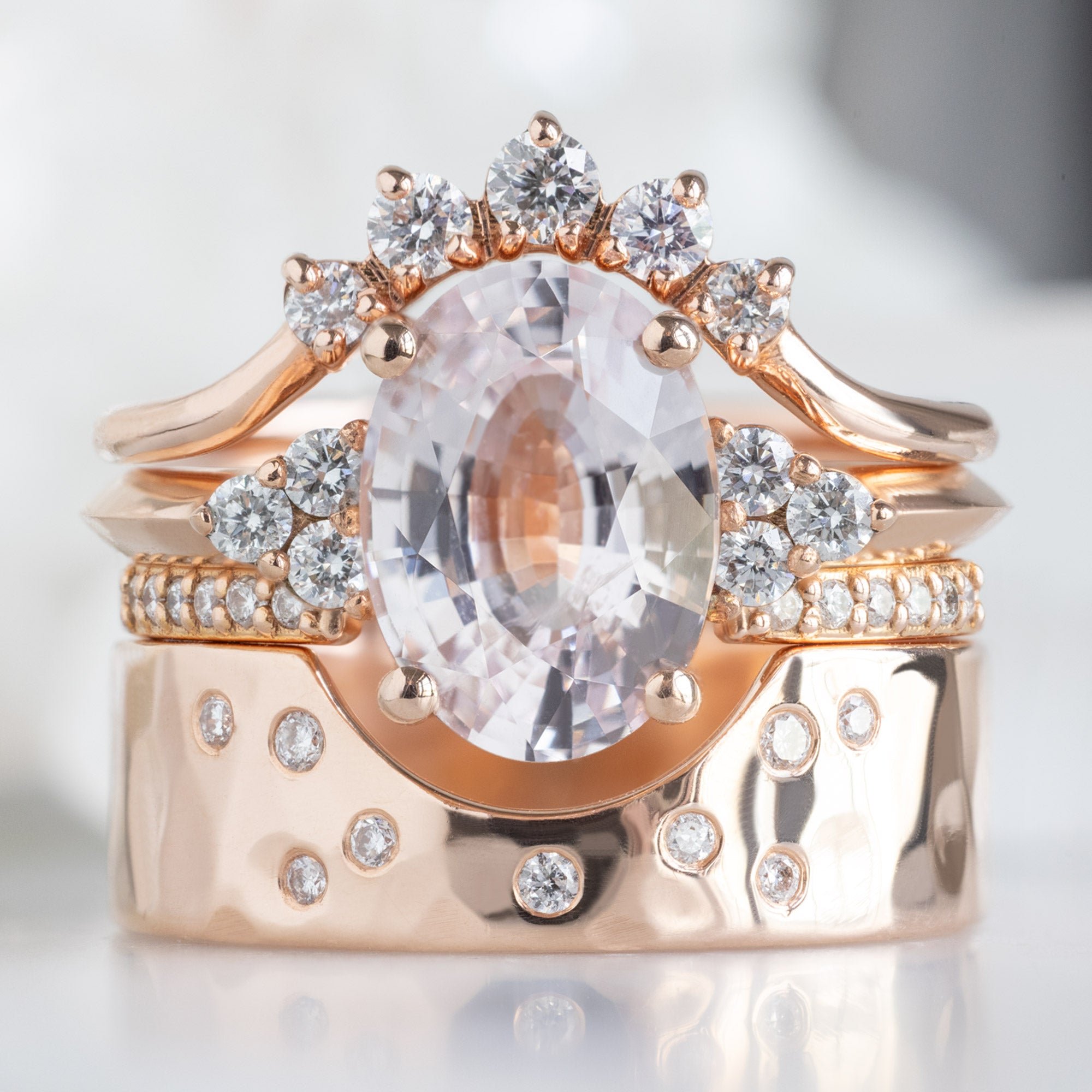 Alexis Russell Engagement Rings The Ivy Luxe | 2.12ct Oval Peach Sapphire in 18K Rose Gold